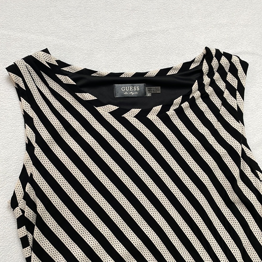 Mini Guess Dress - Picture 6 of 10